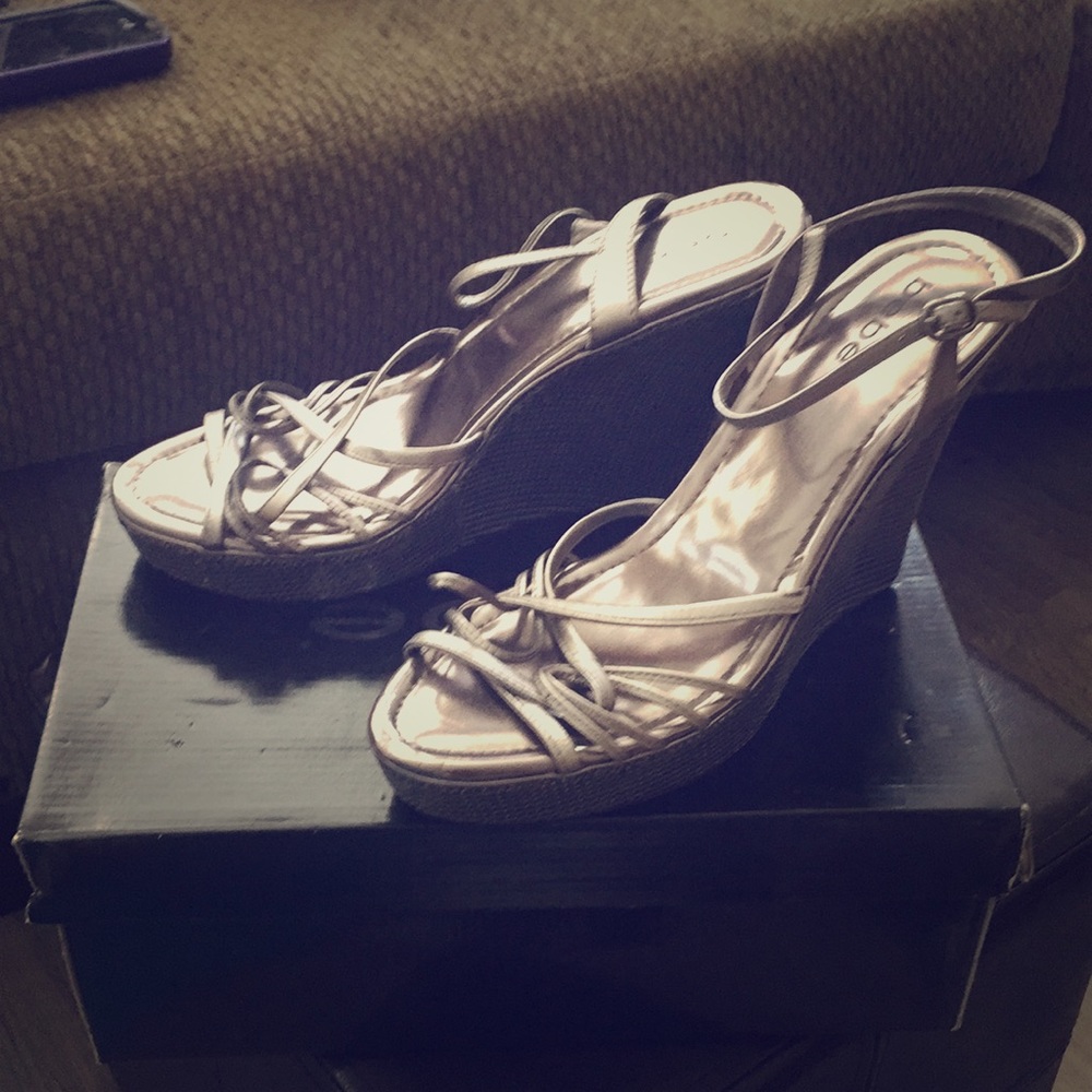 Bebe sandals